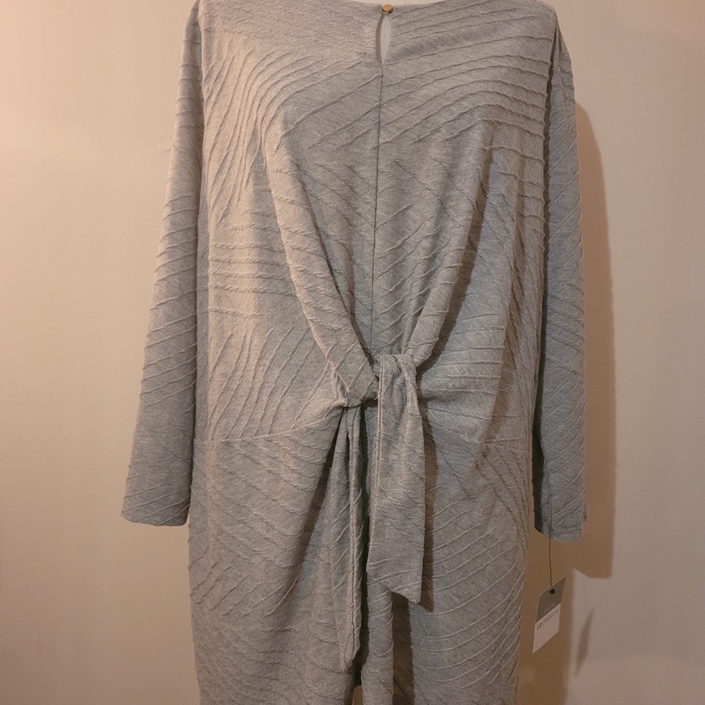 Long Top - Picture 7 of 7